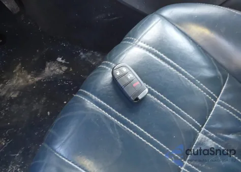 2014 Chrysler 300 300S из США, поврежденный, VIN 2C3CCABG7EH281483